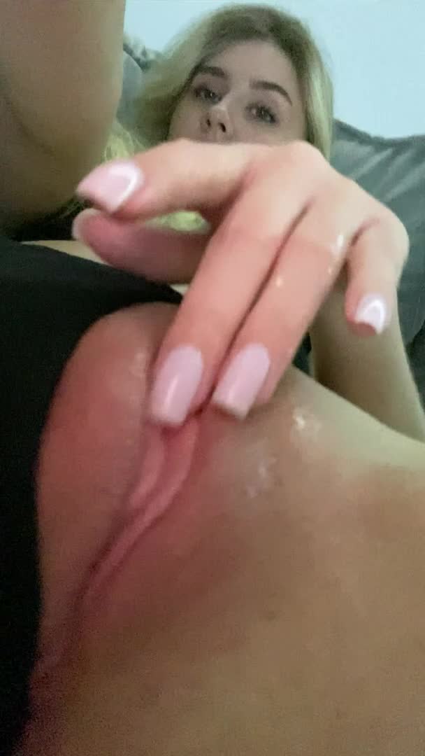 Blonde Clit Clit Rubbing Fingering Pussy Pussy Lips Pussy Spread Wet Pussy